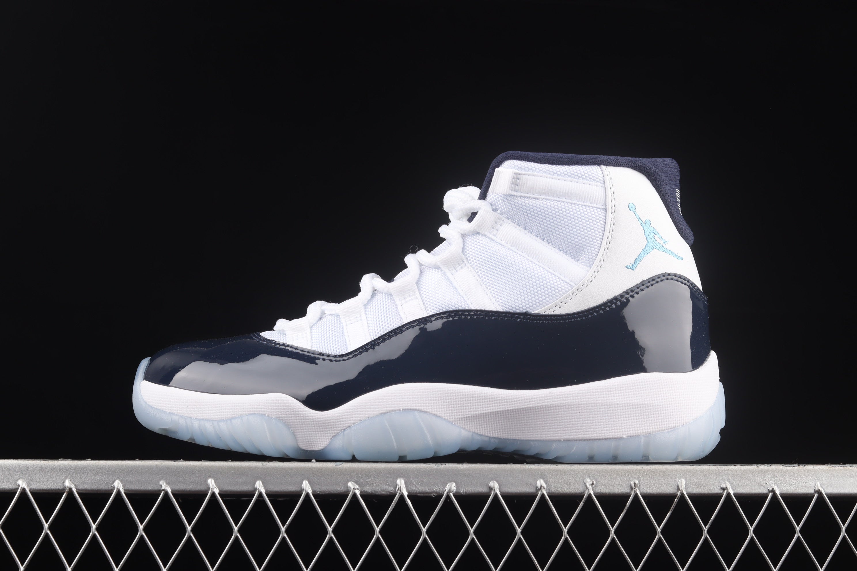 Jordan 11 UNC Win Like 82