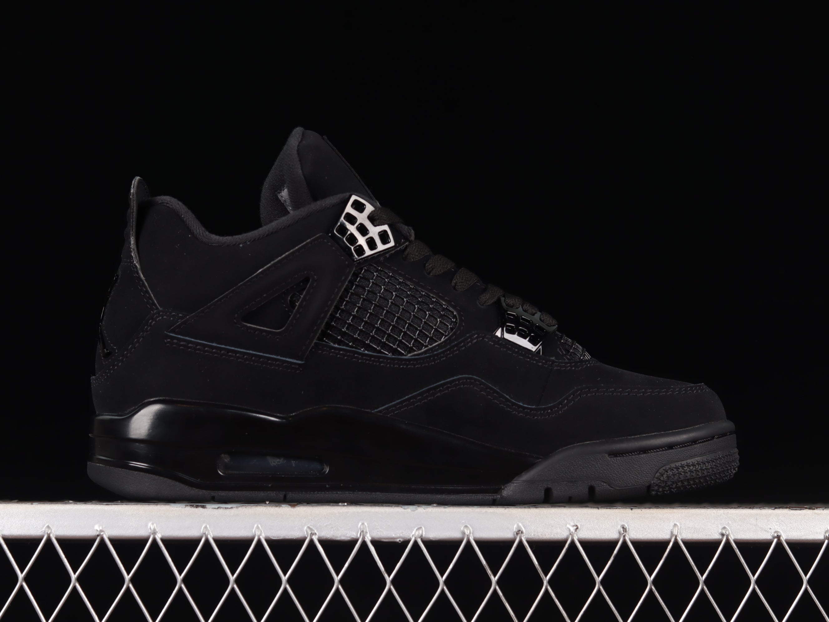 Jordan 4 Black Cat