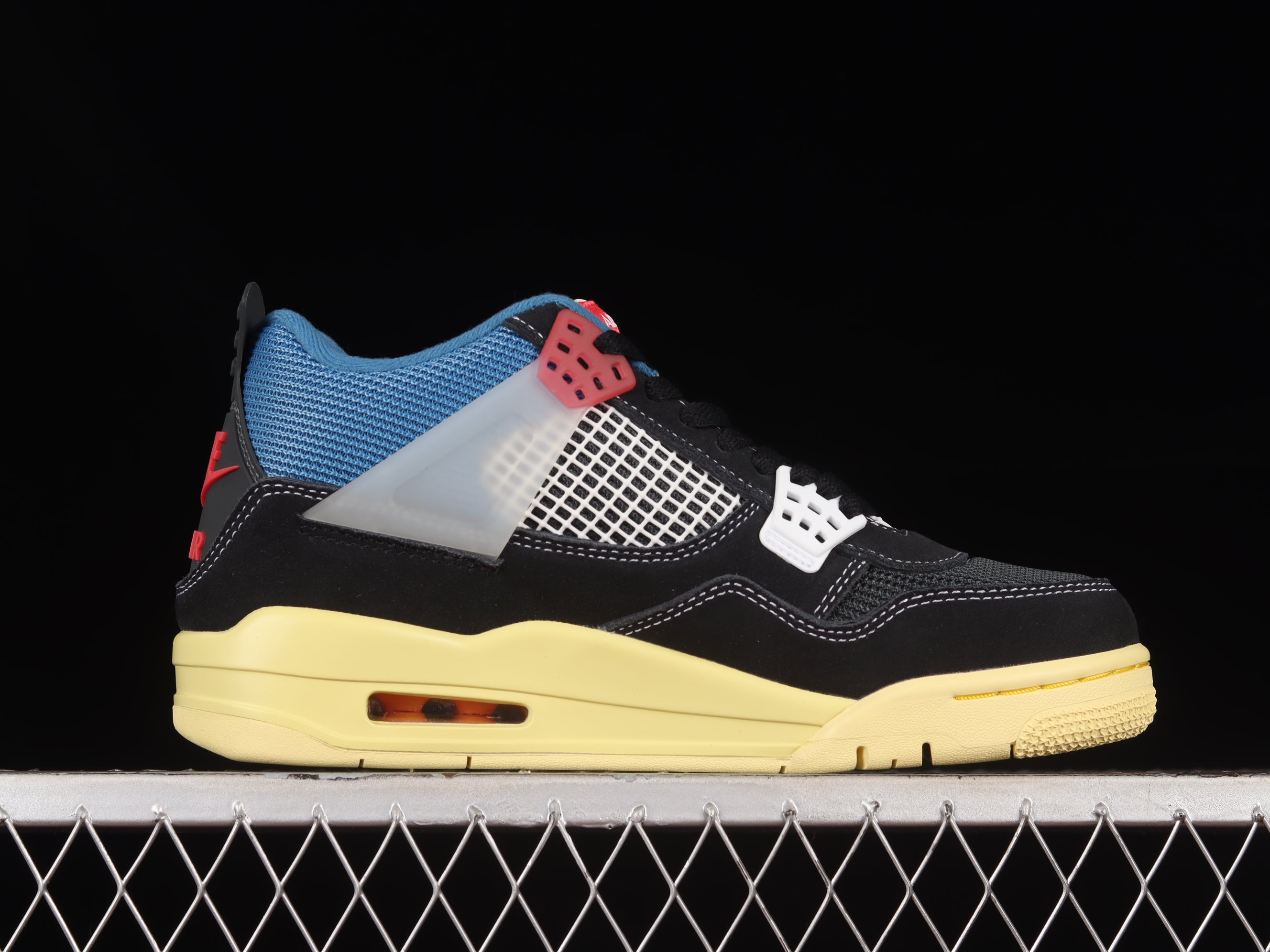 Jordan 4 Union Off Noir