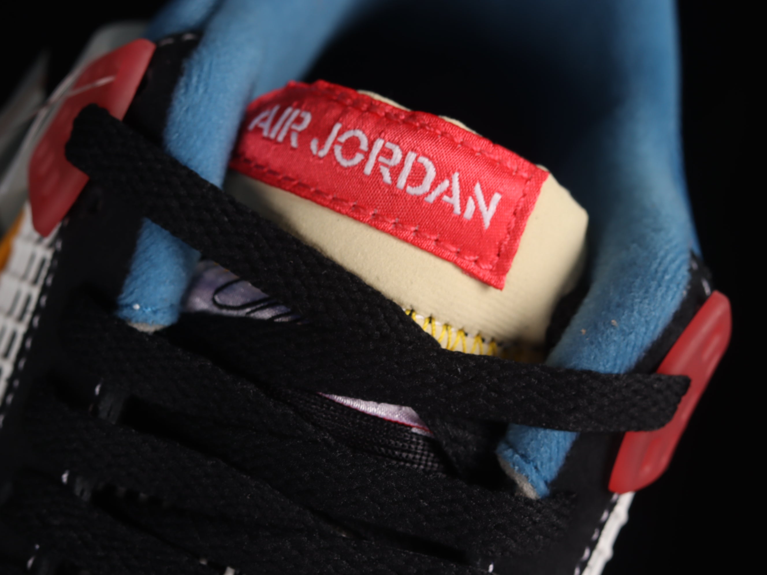 Jordan 4 Union Off Noir