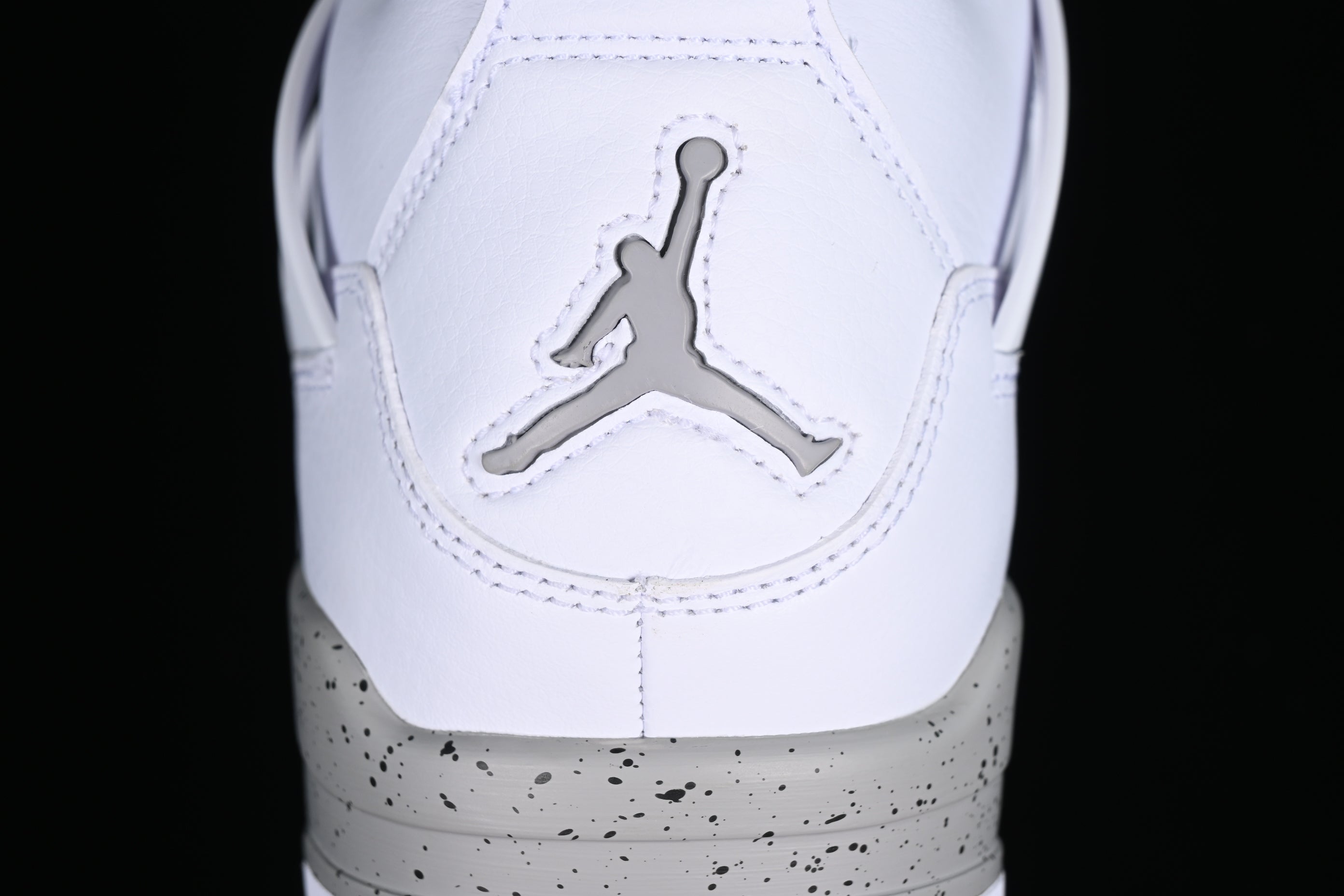 Jordan 4 White Oreo