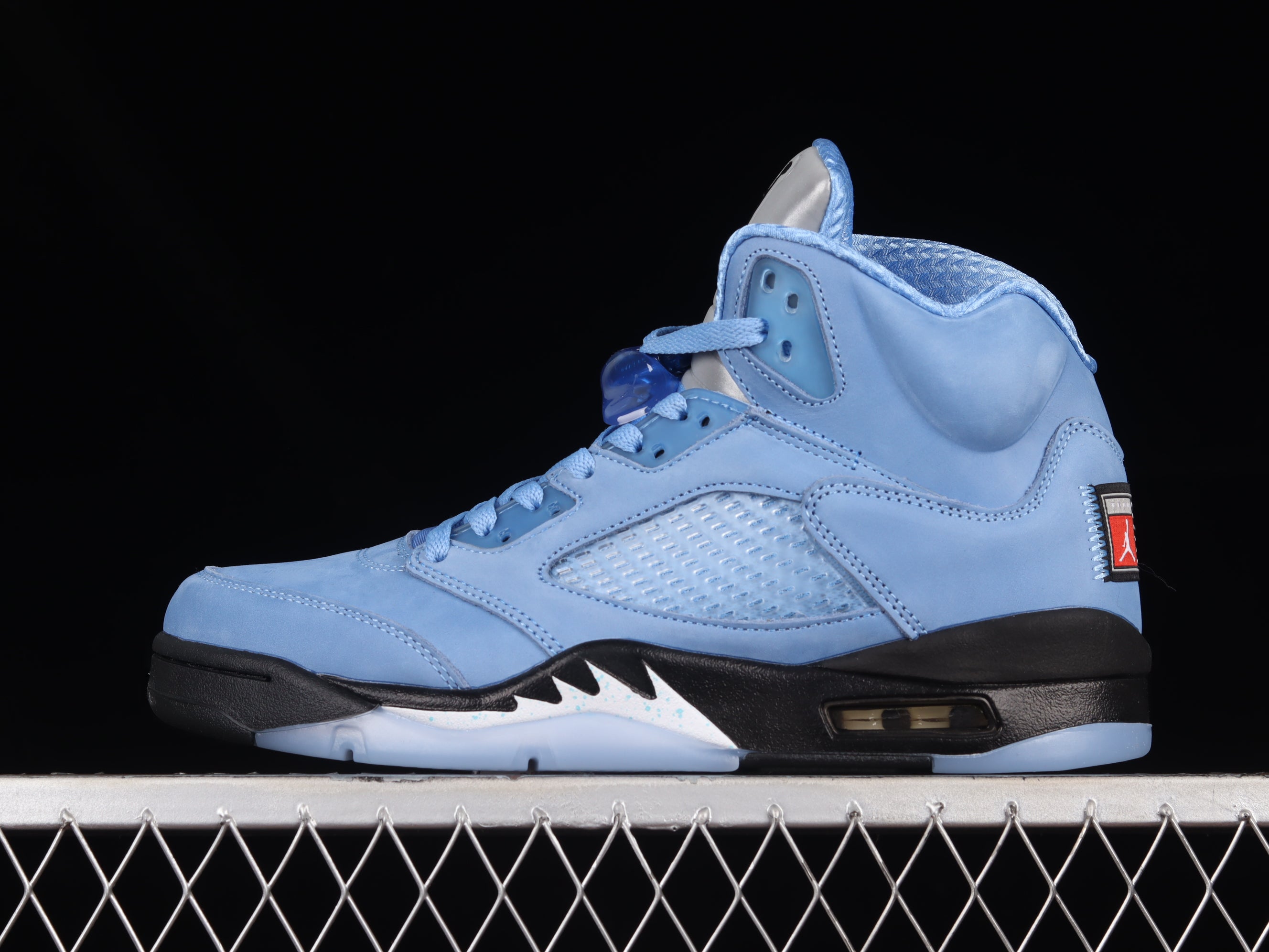 Jordan 5 UNC University Blue