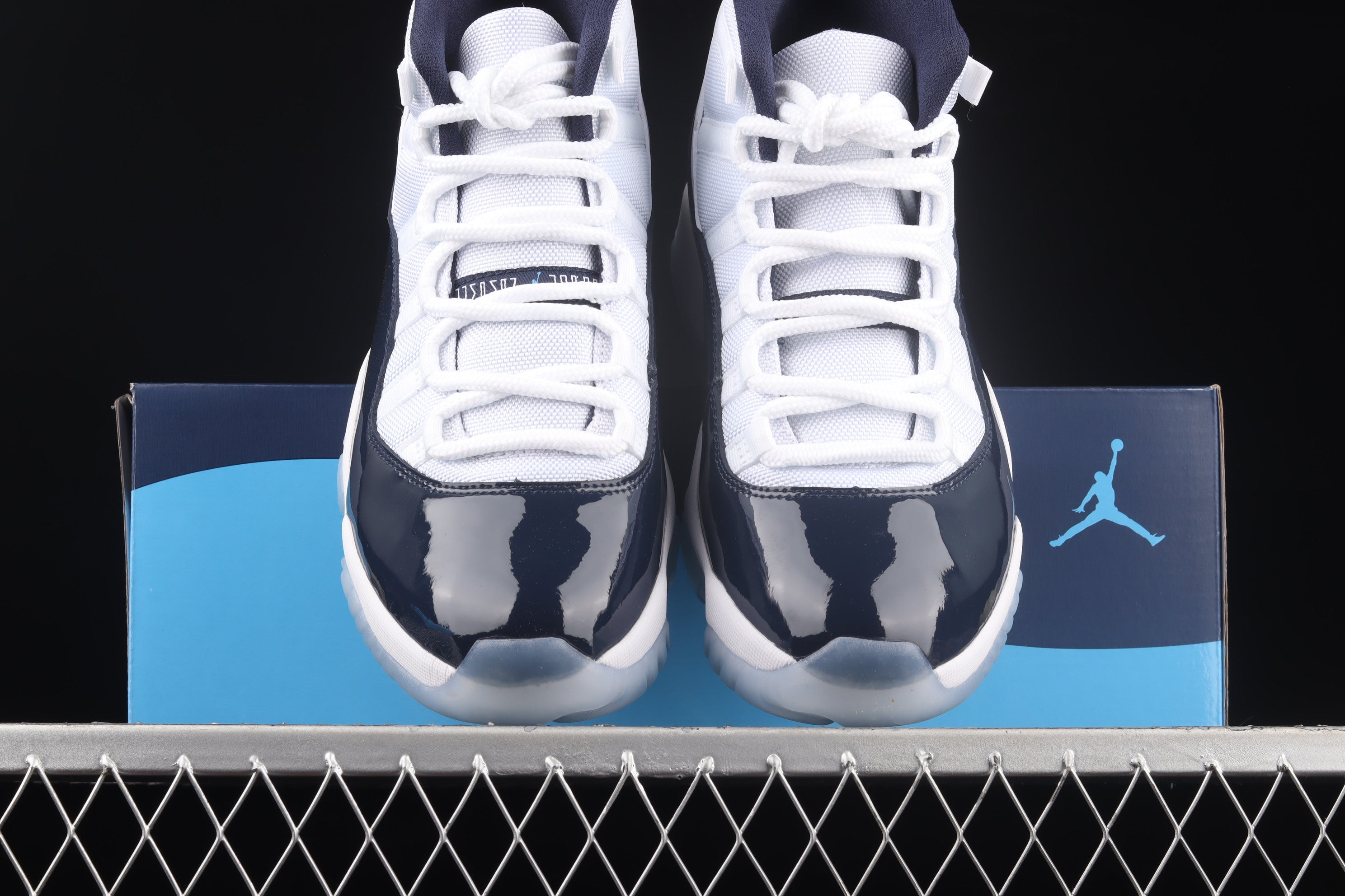 Jordan 11 UNC Win Like 82