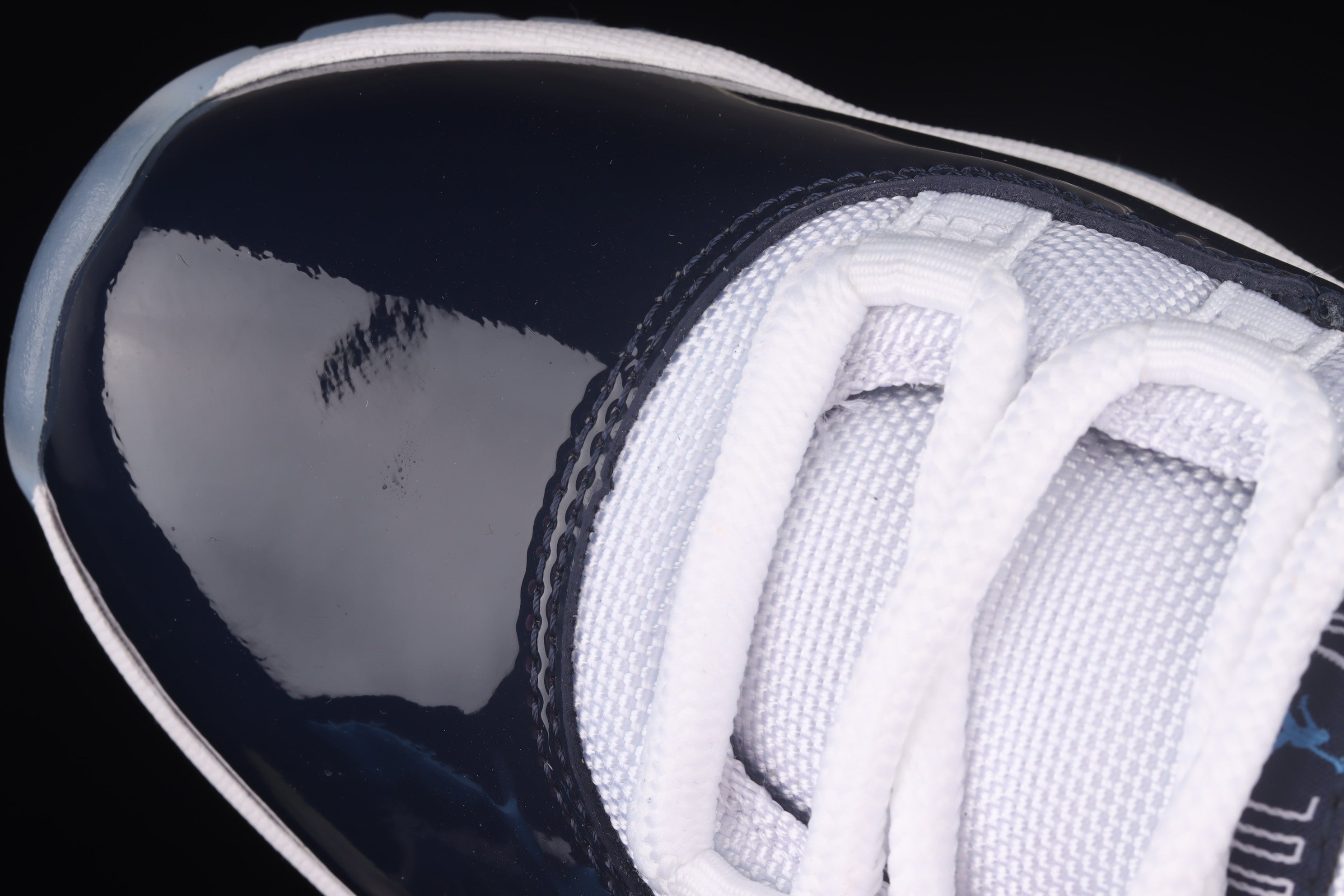 Jordan 11 UNC Win Like 82
