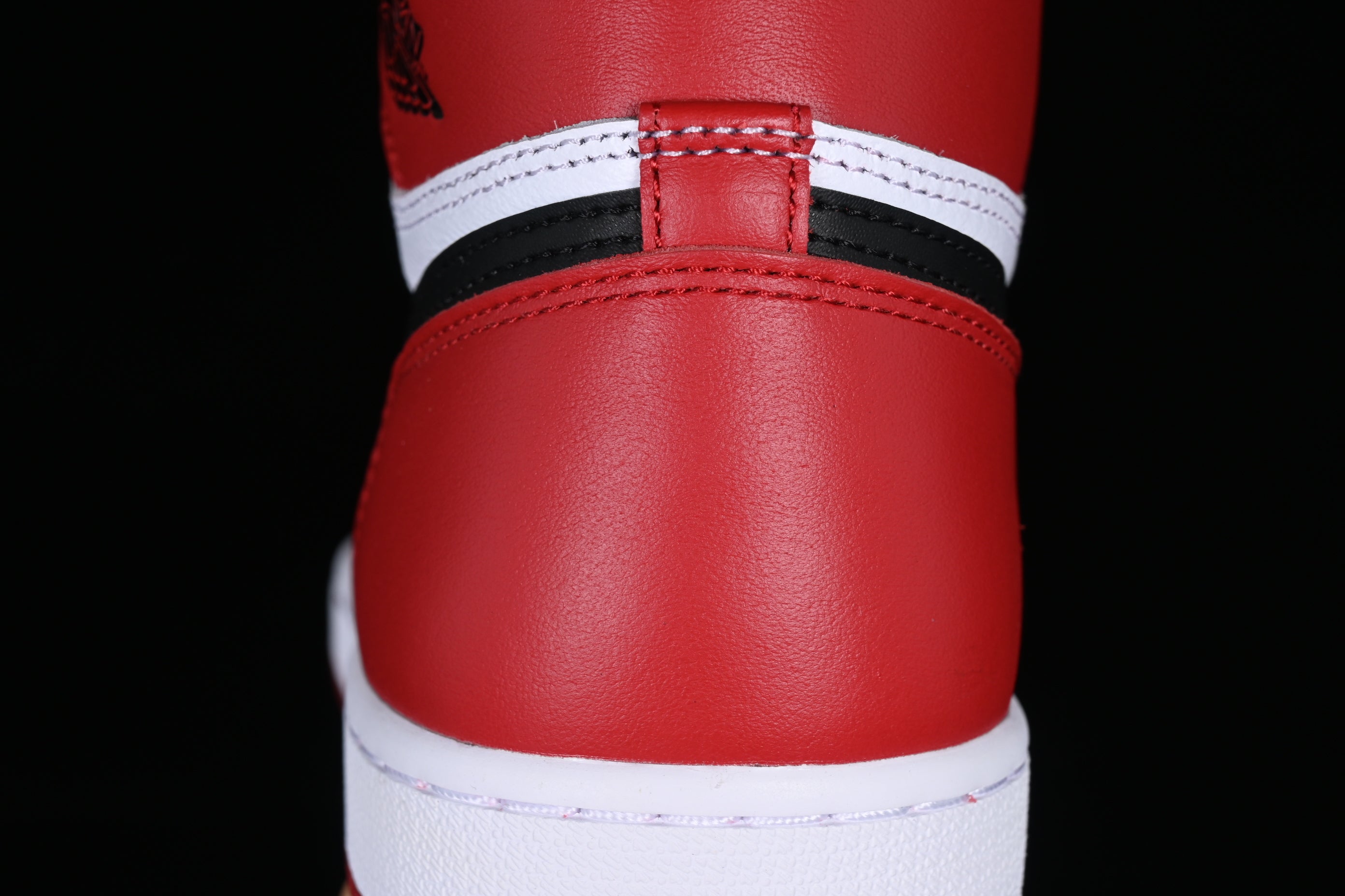 Jordan 1 Chicago