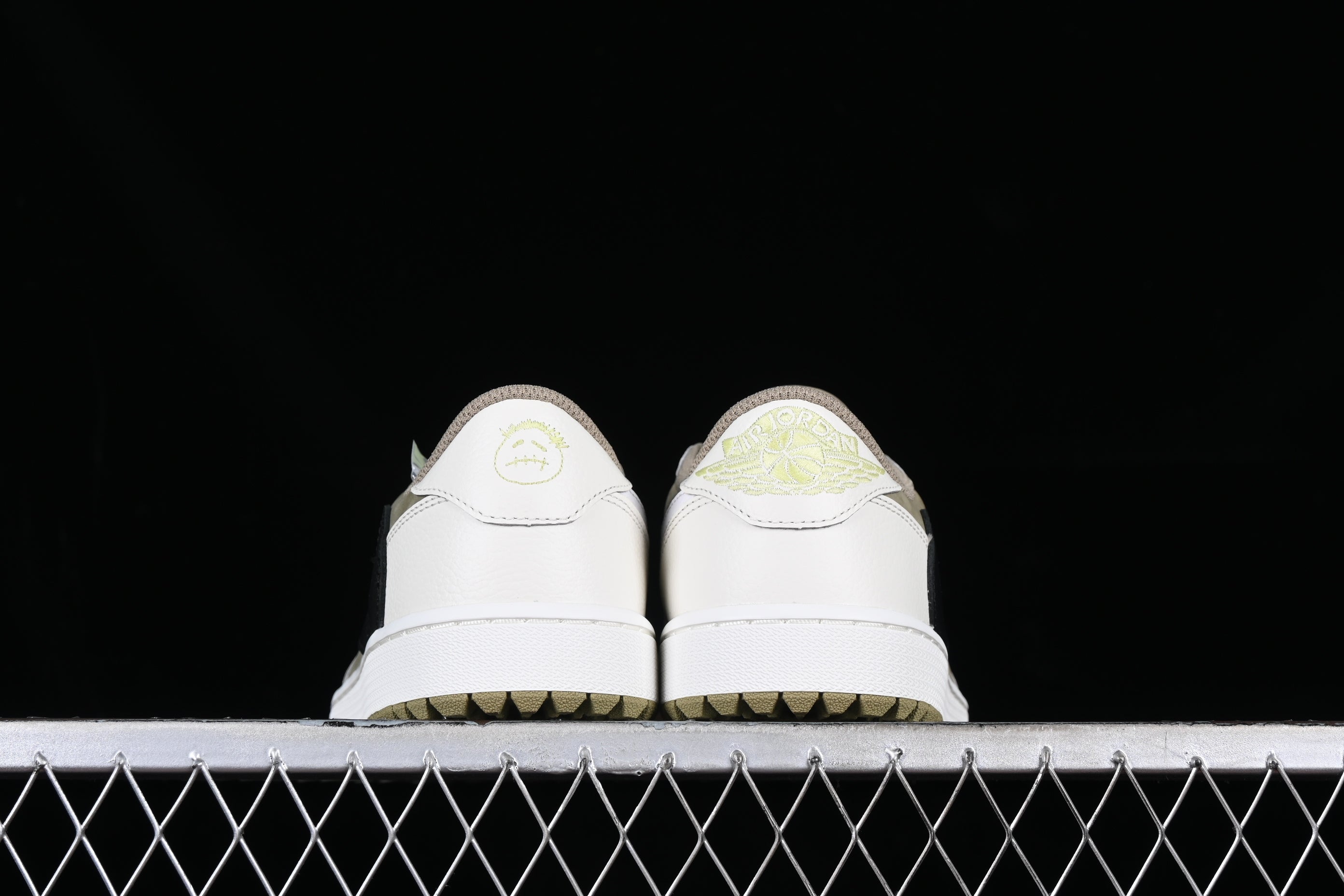Jordan 1 Golf Travis Scott Neutral Olive