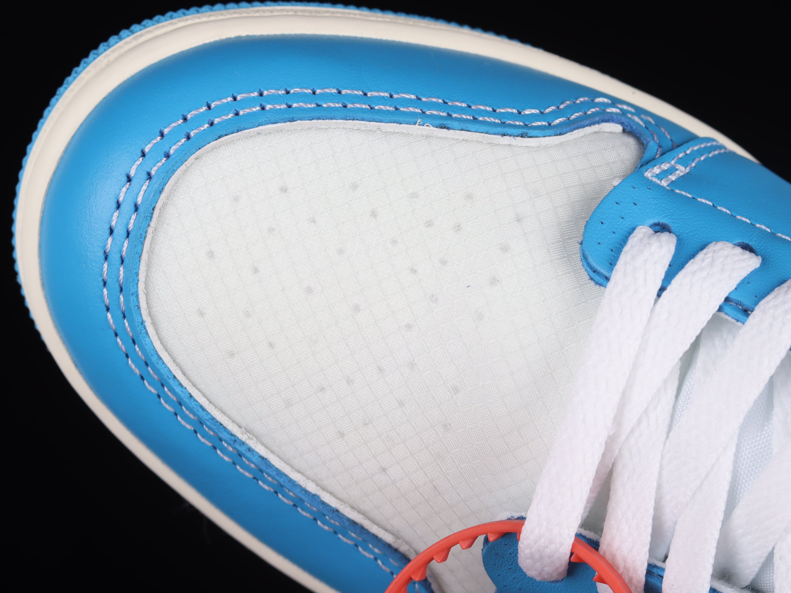 Jordan 1 Off-White University Blue