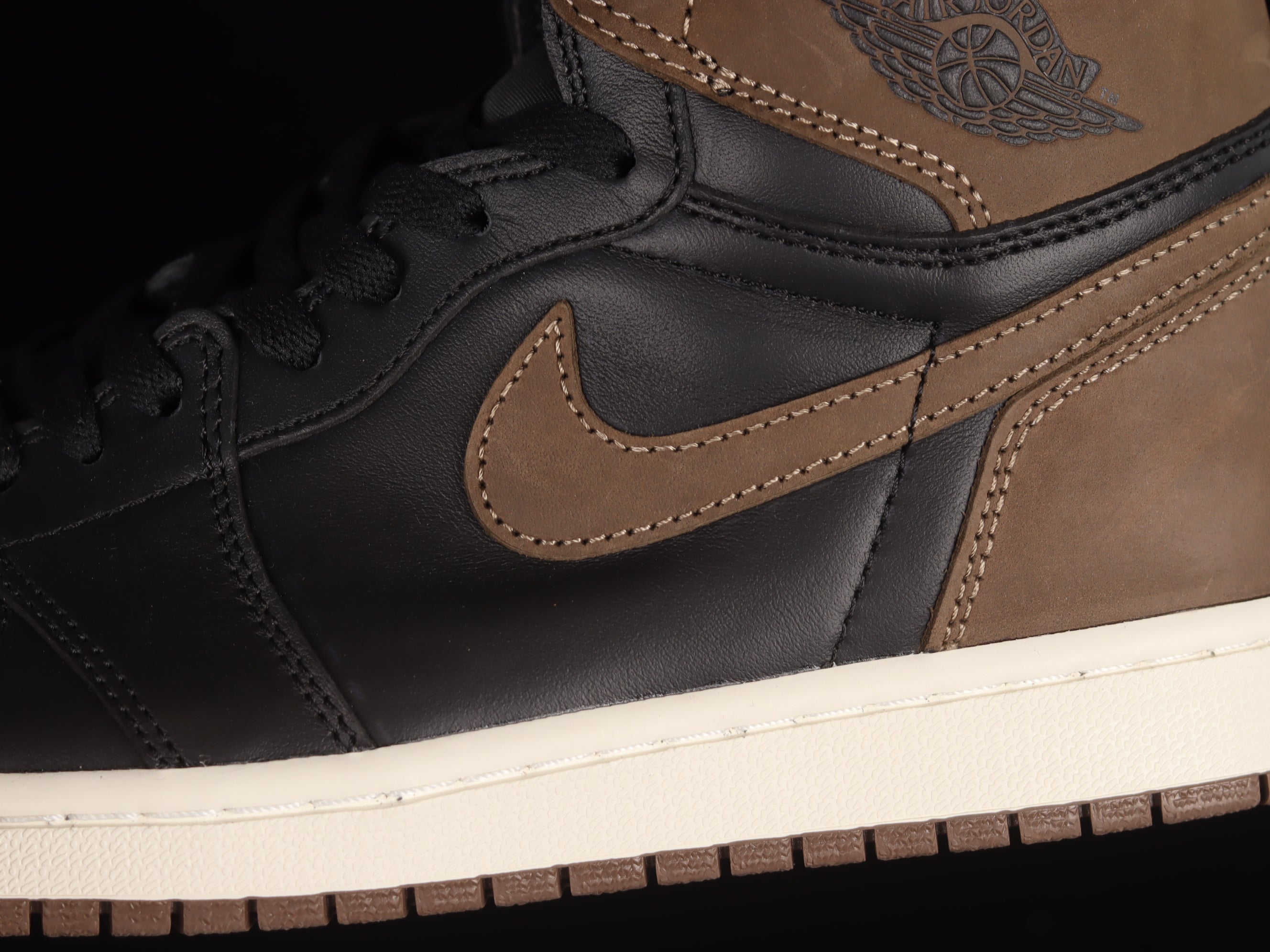 Jordan 1 Palomino