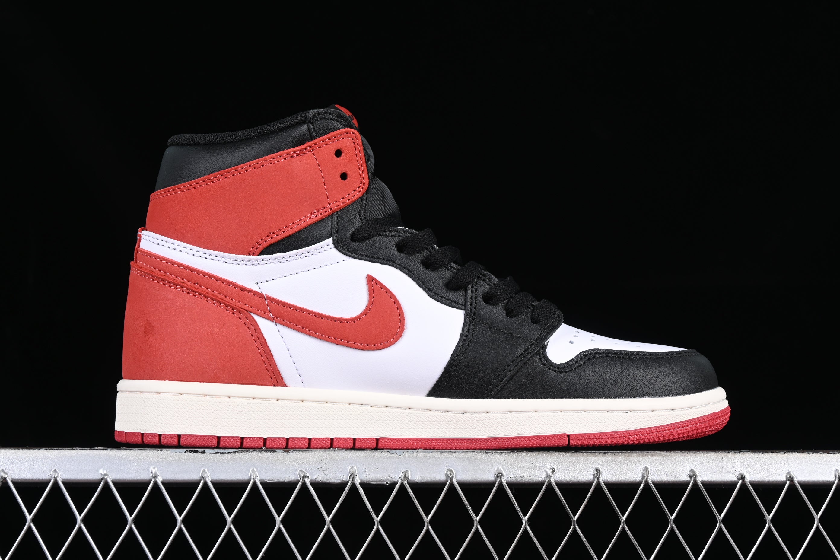 Jordan 1 Track Red