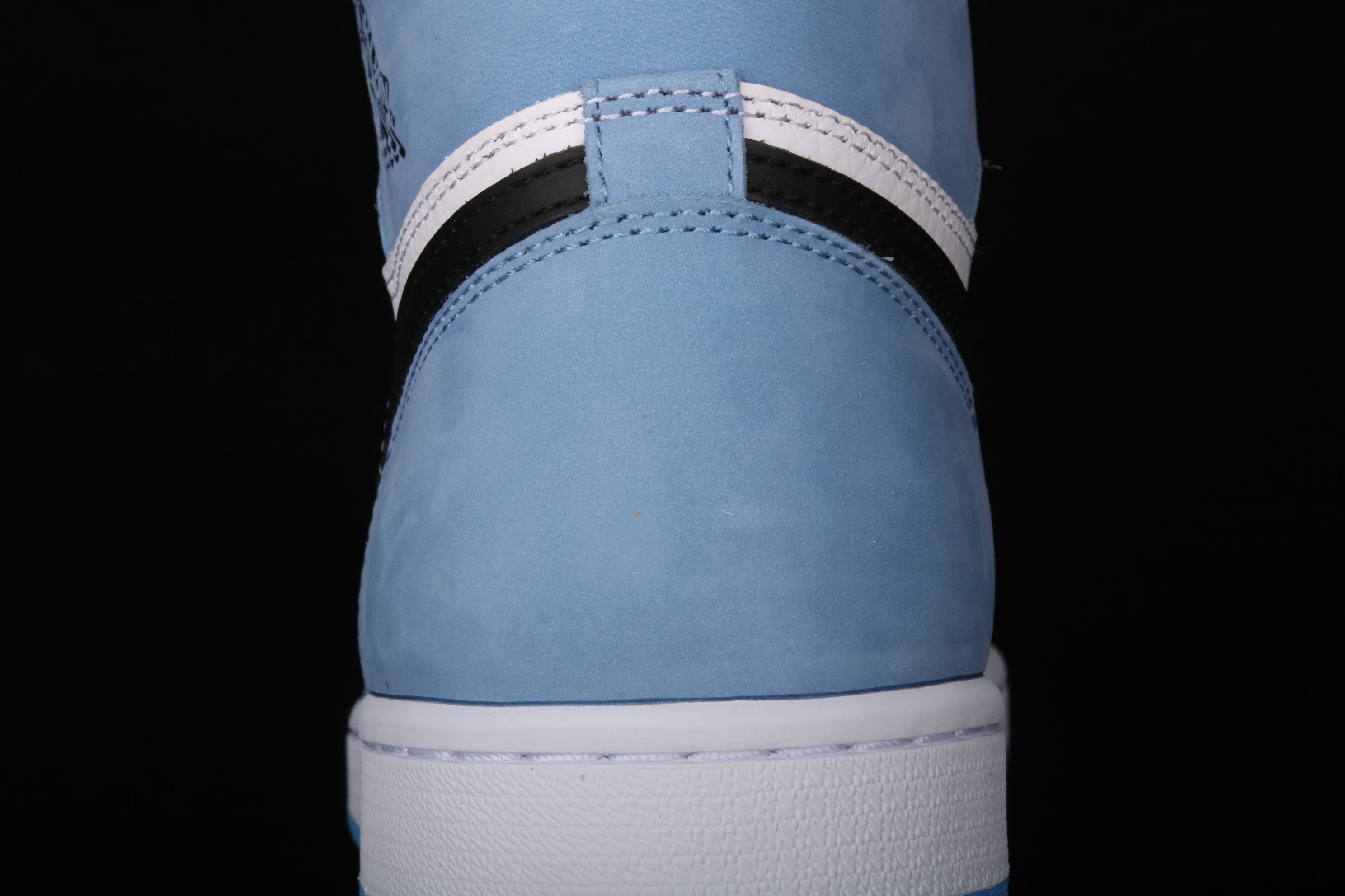 Jordan 1 University Blue