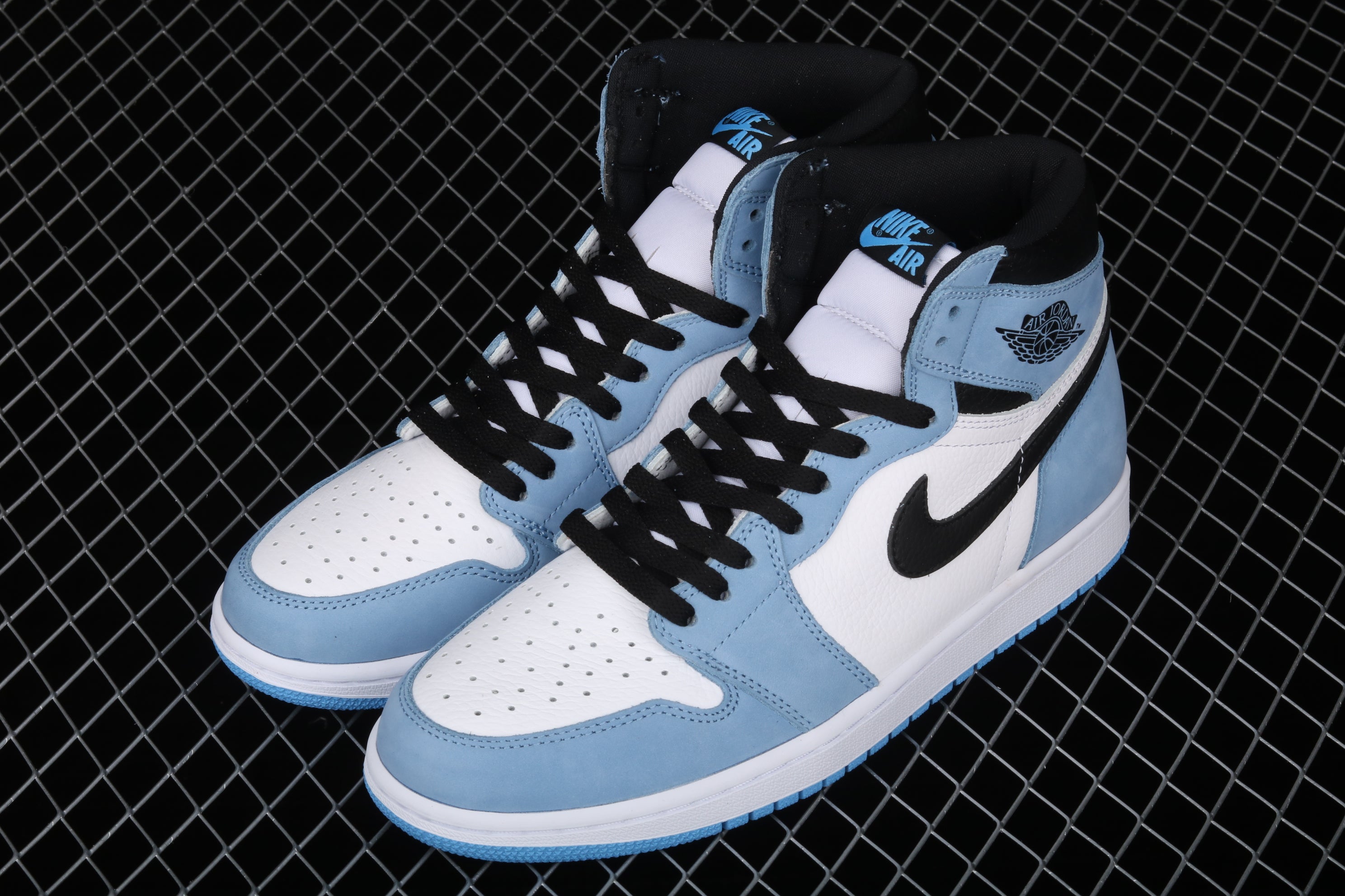 Jordan 1 University Blue