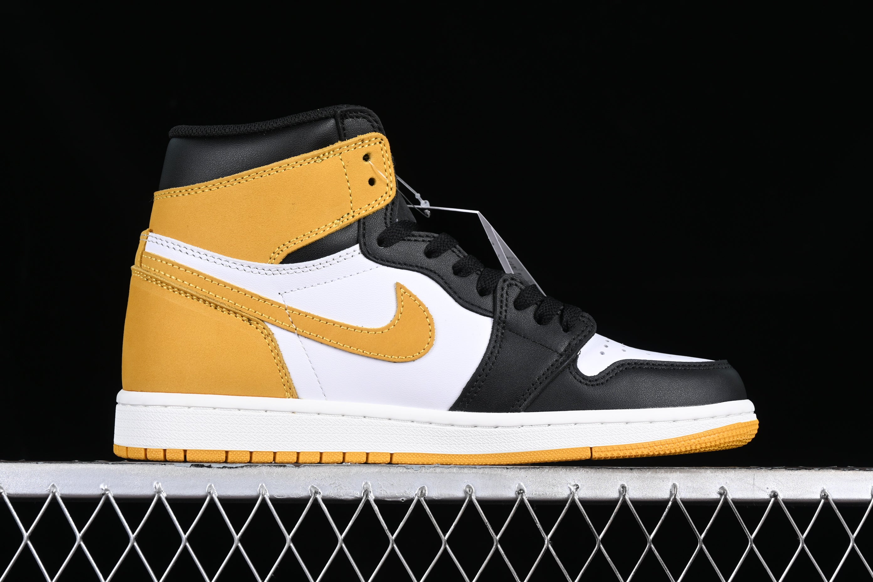 Jordan 1 Yellow Ochre