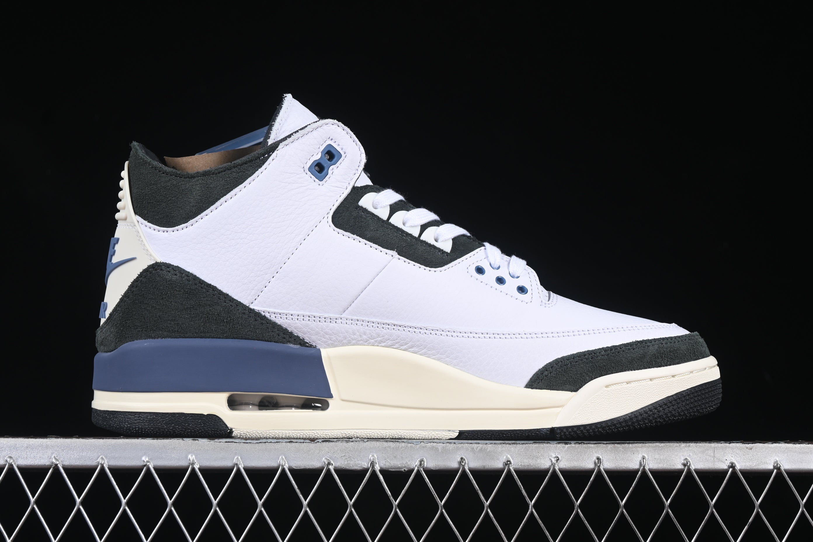Jordan 3 A Ma Maniére Diffused Blue