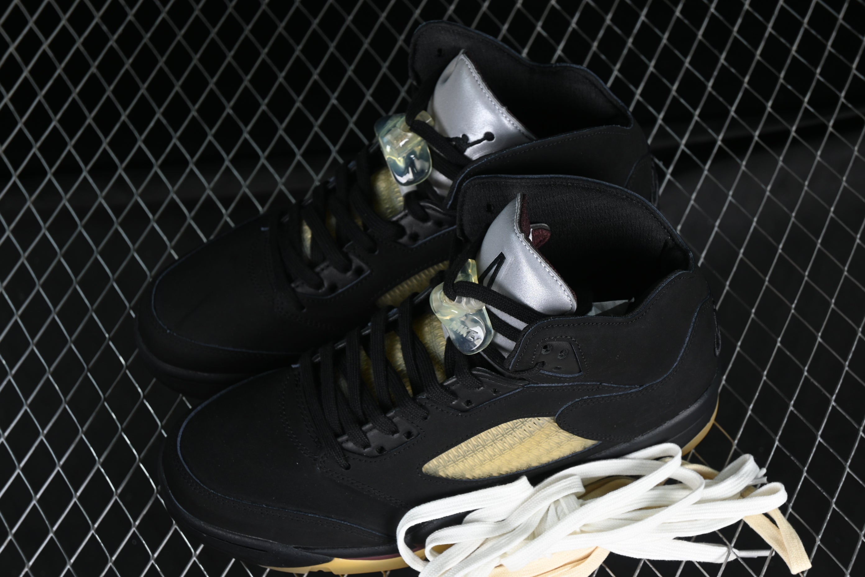 Jordan 5 A Ma Maniére Dusk