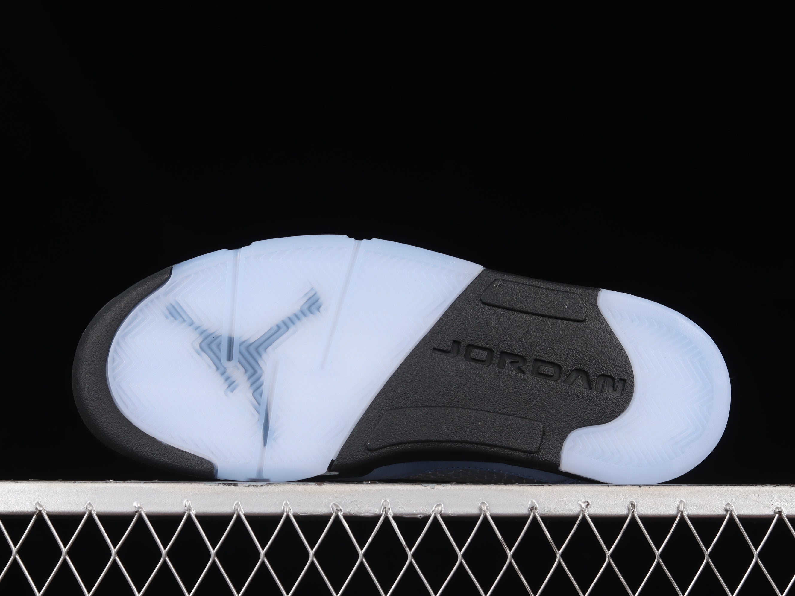 Jordan 5 UNC University Blue
