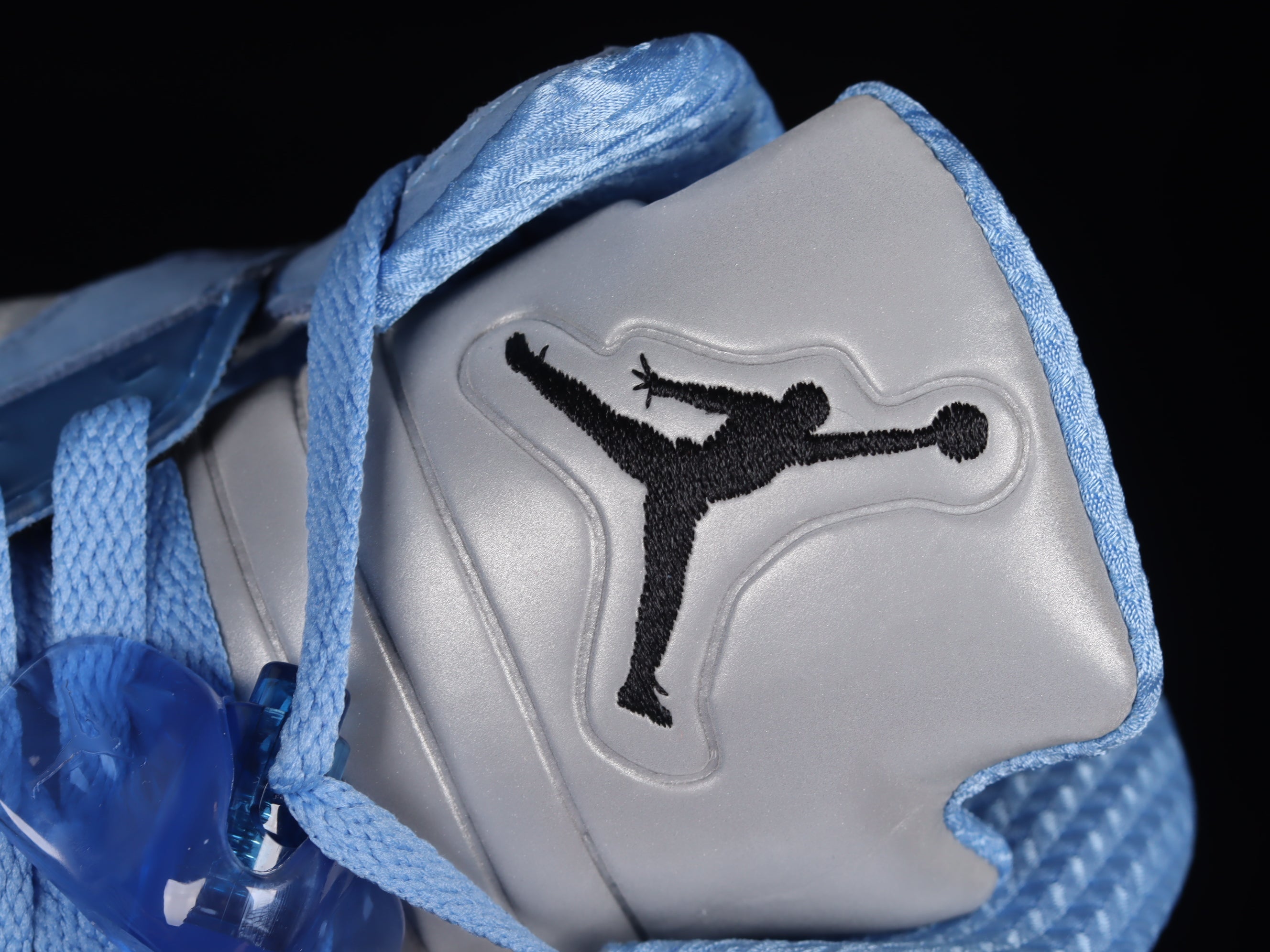 Jordan 5 UNC University Blue