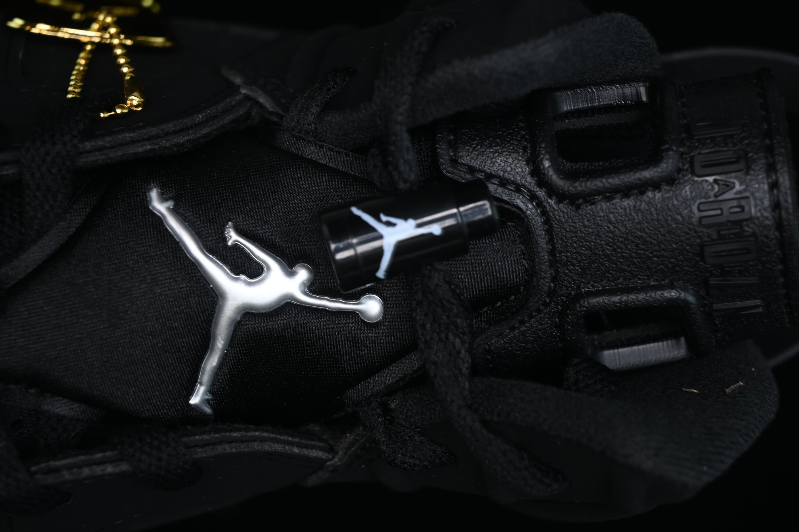 Jordan 6 Chrome