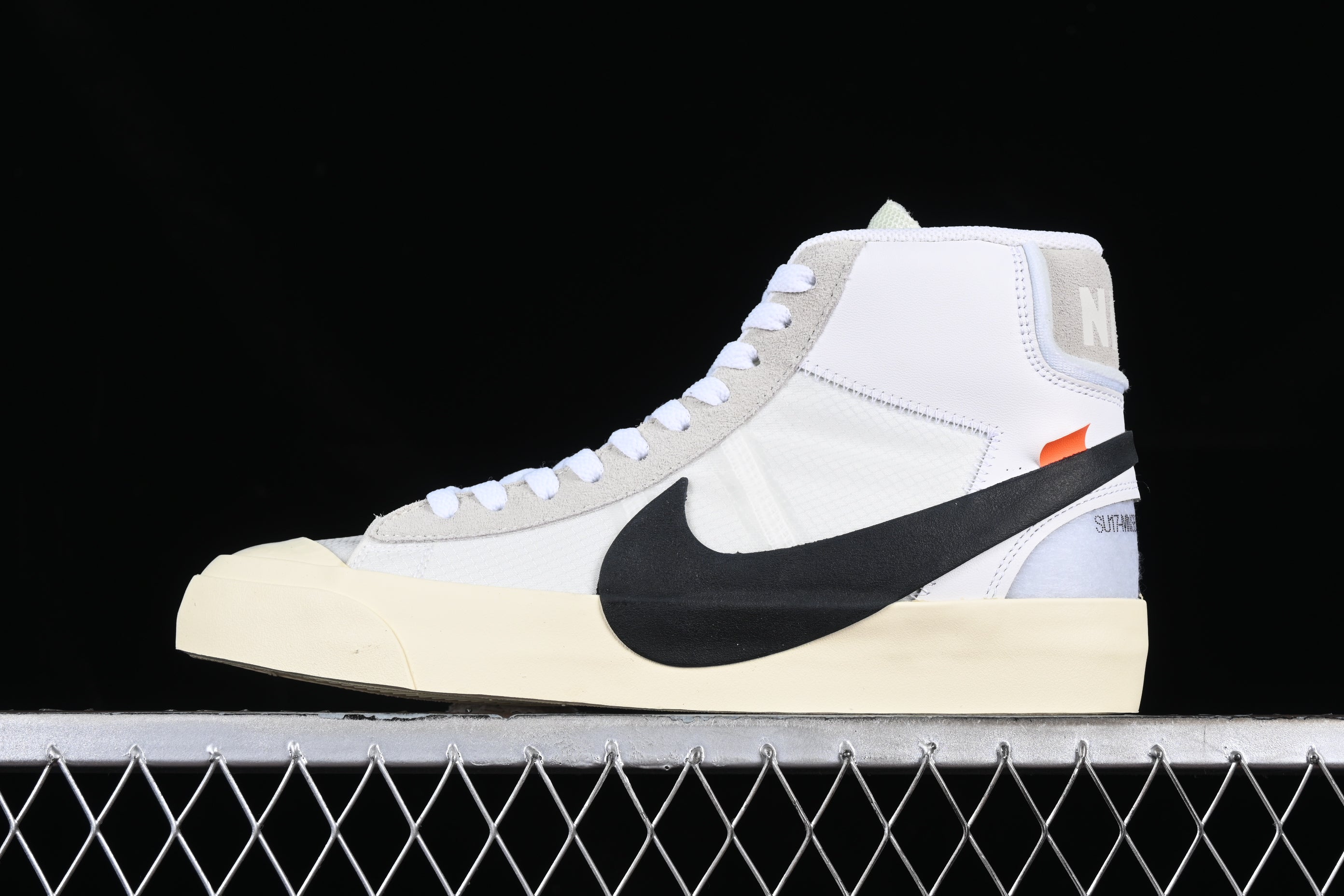 Nike Blazer Mid Off-White