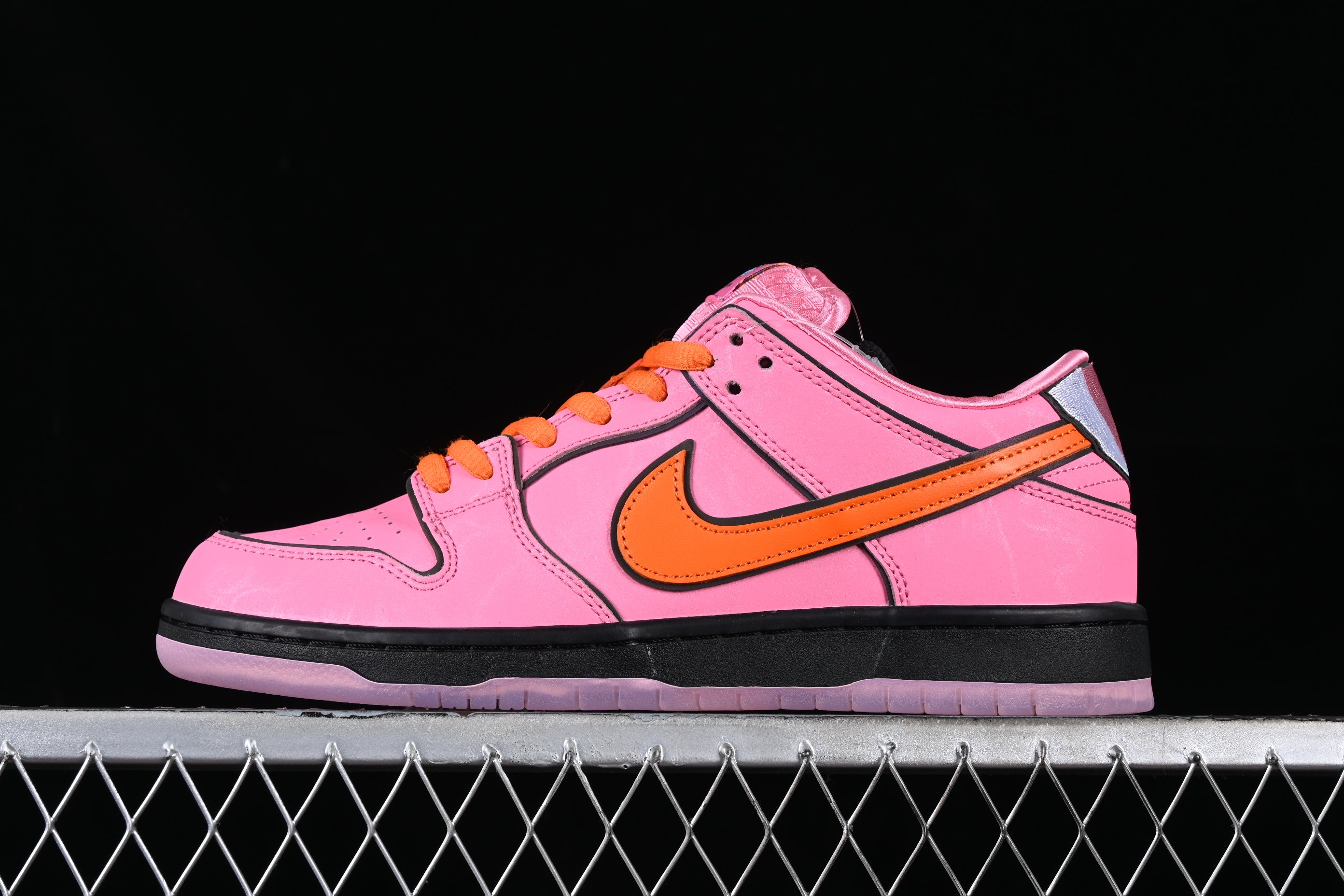 Nike SB Dunk The Powerpuff Girls Blossom