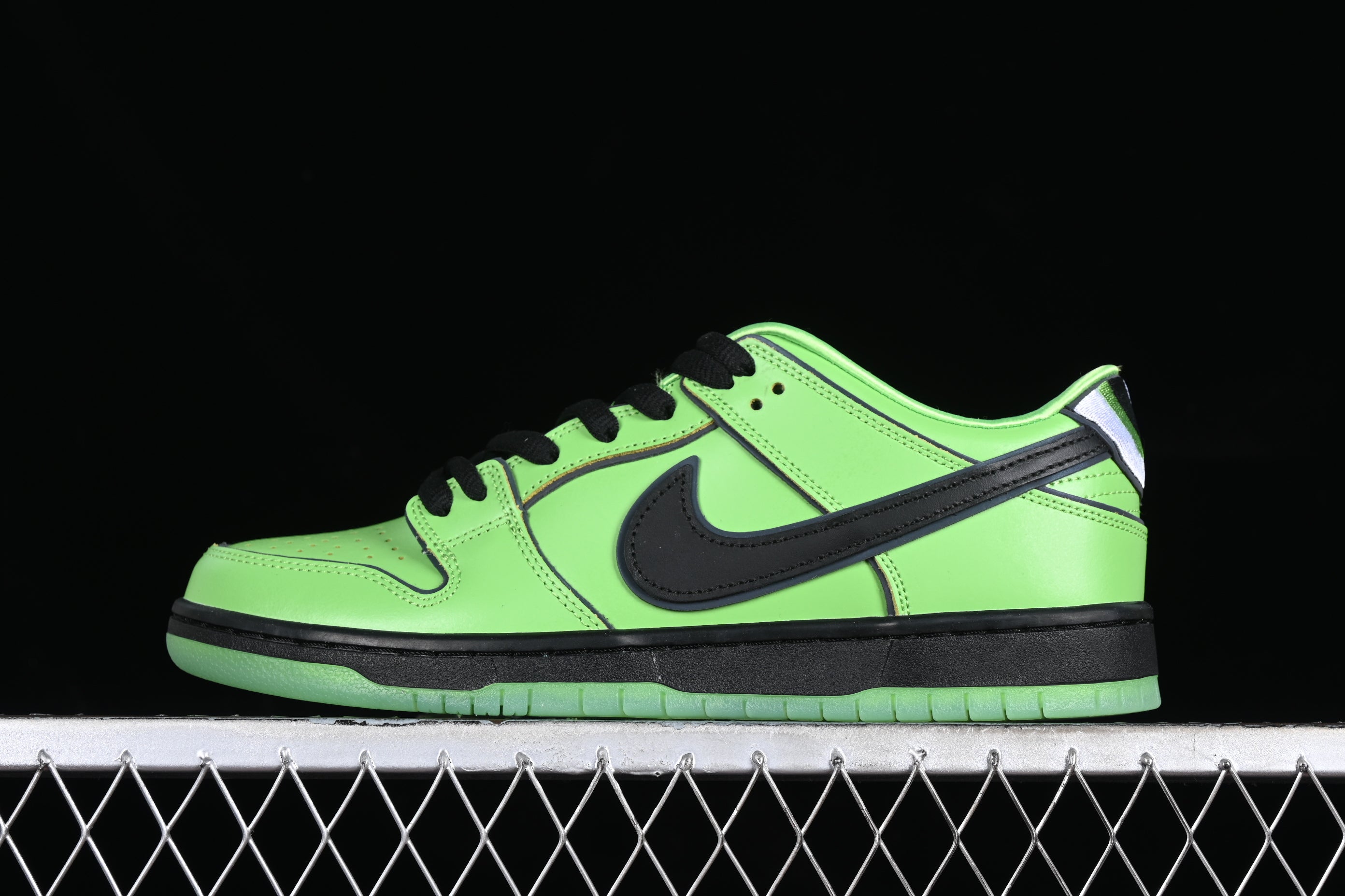 Nike SB Dunk The Powerpuff Girls Buttercup