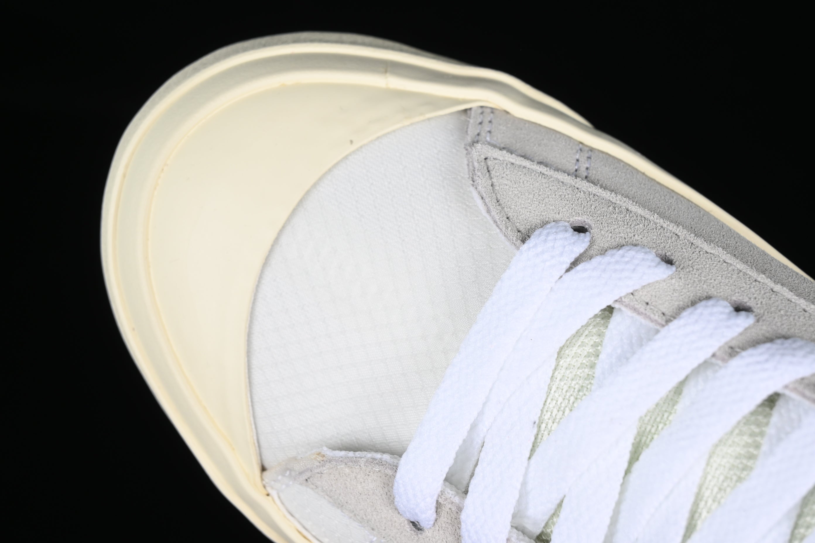 Nike Blazer Mid Off-White