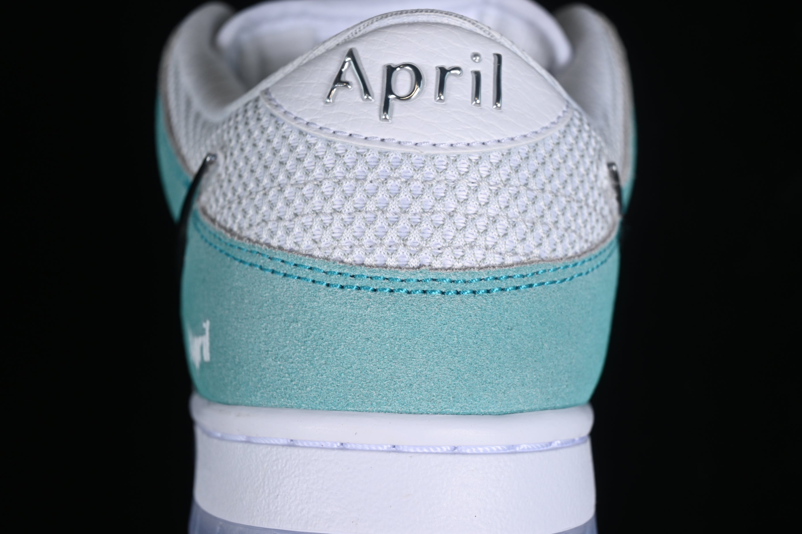 Nike SB Dunk April Skateboards