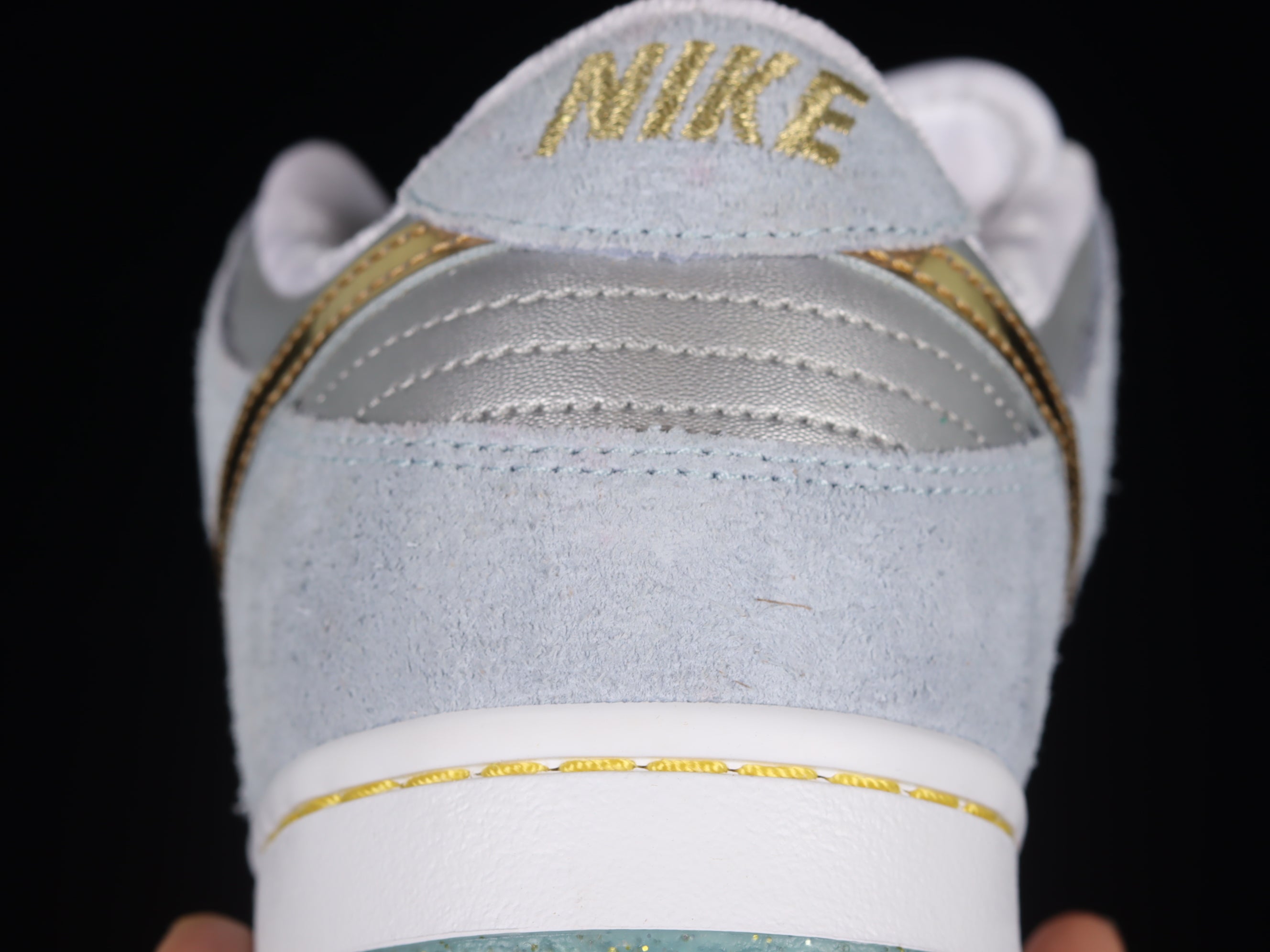 Nike SB Dunk Sean Cliver