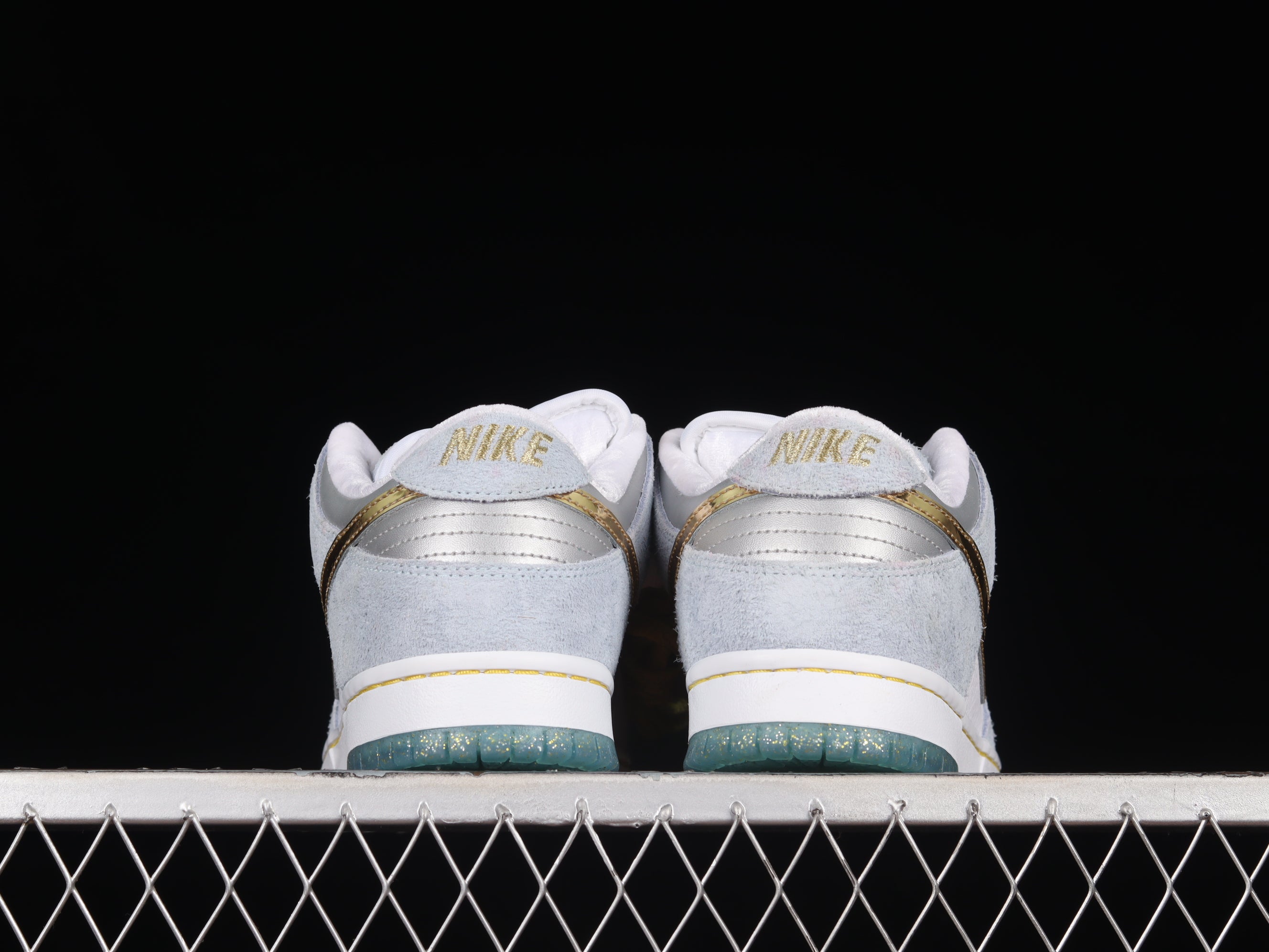 Nike SB Dunk Sean Cliver
