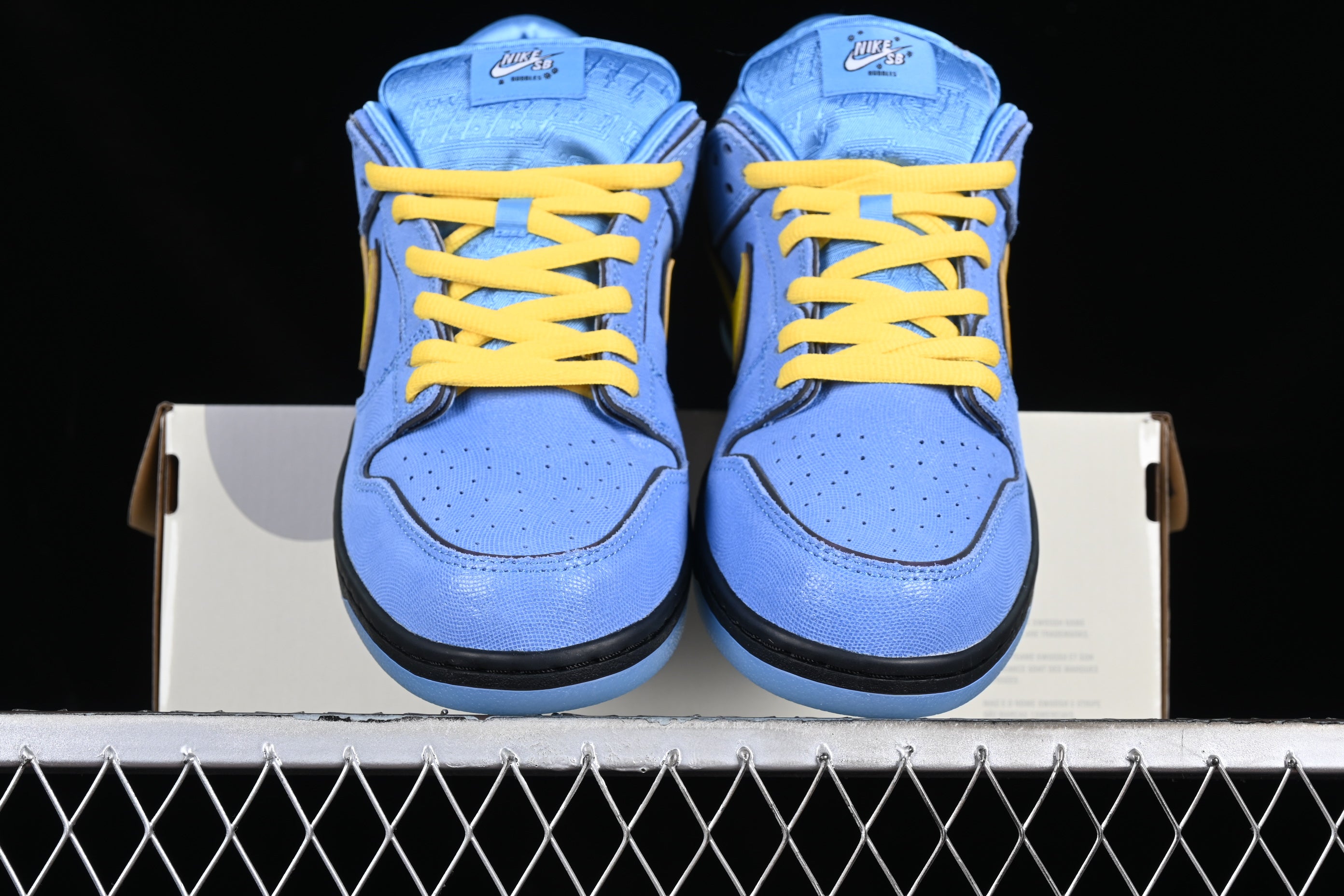 Nike SB Dunk The Powerpuff Girls Bubbles