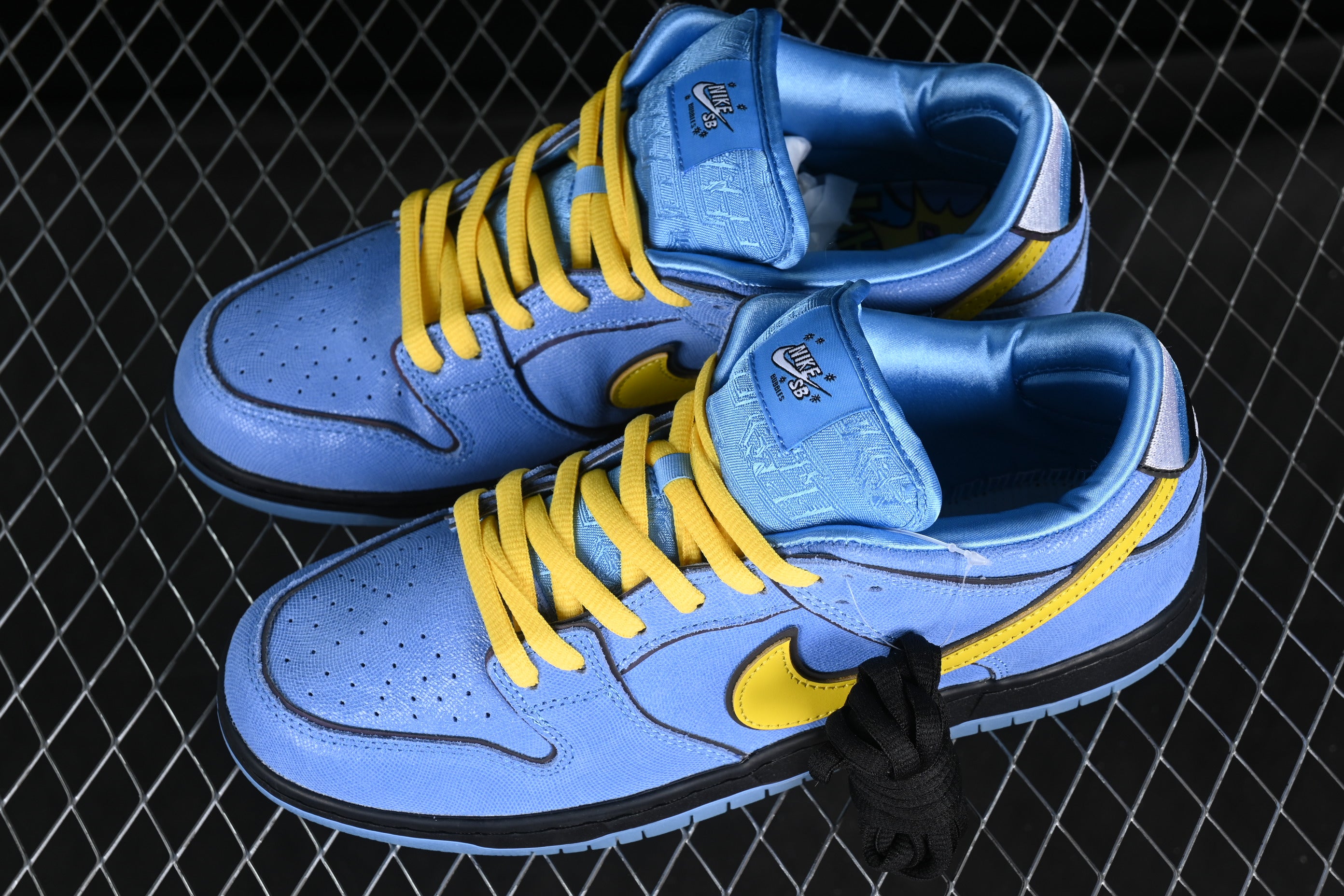 Nike SB Dunk The Powerpuff Girls Bubbles