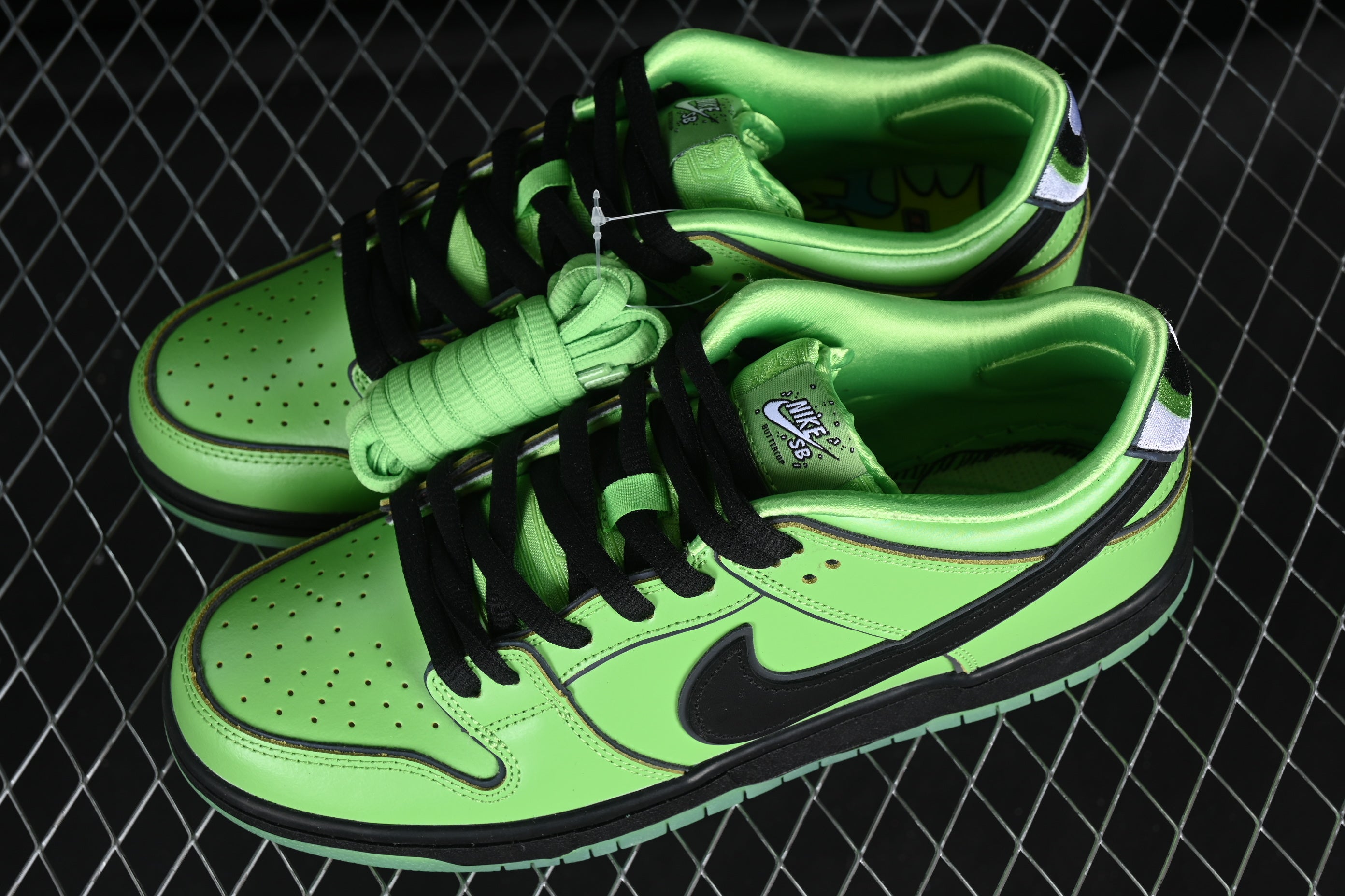 Nike SB Dunk The Powerpuff Girls Buttercup