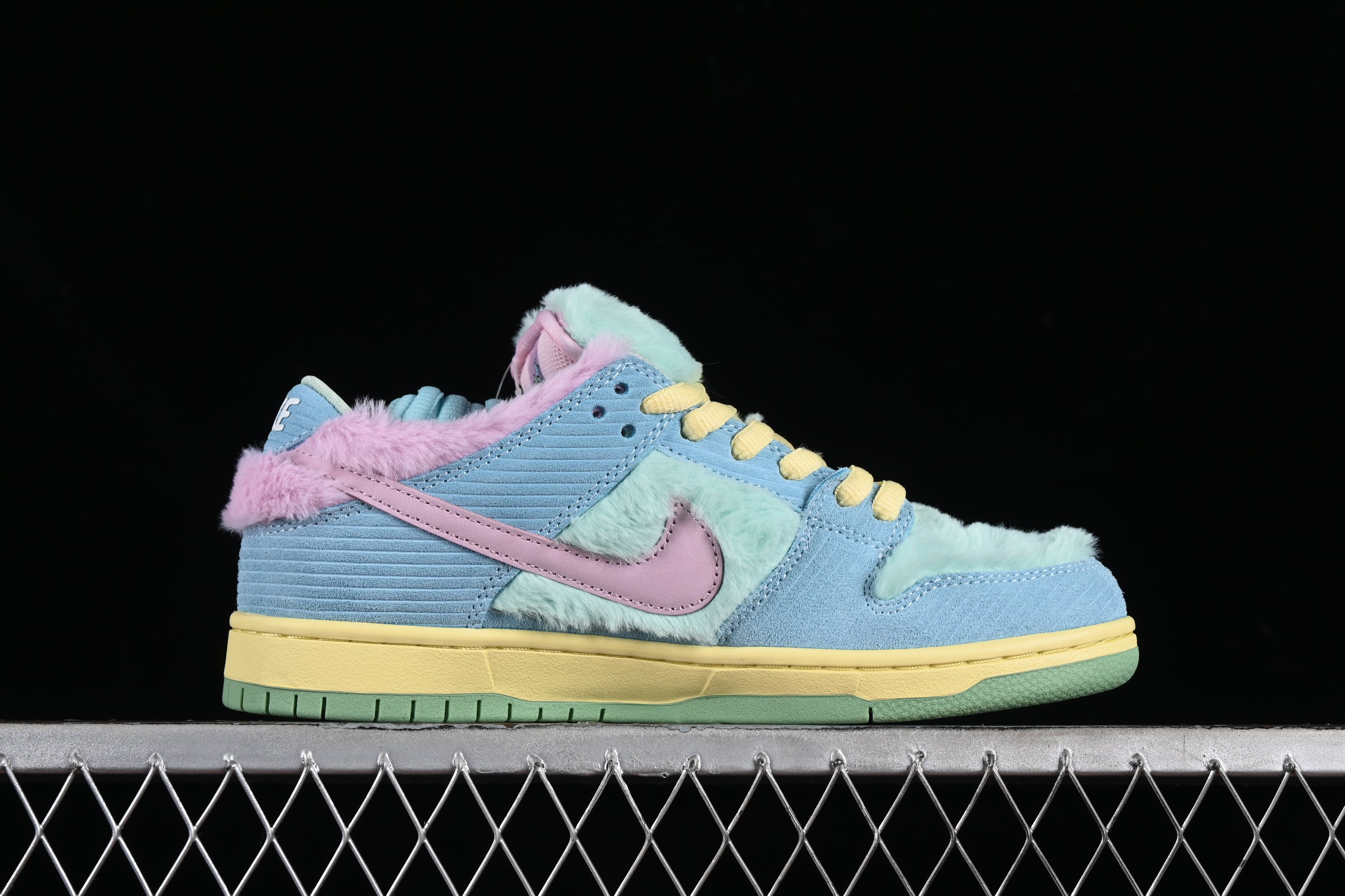 Nike SB Dunk Verdy Visty