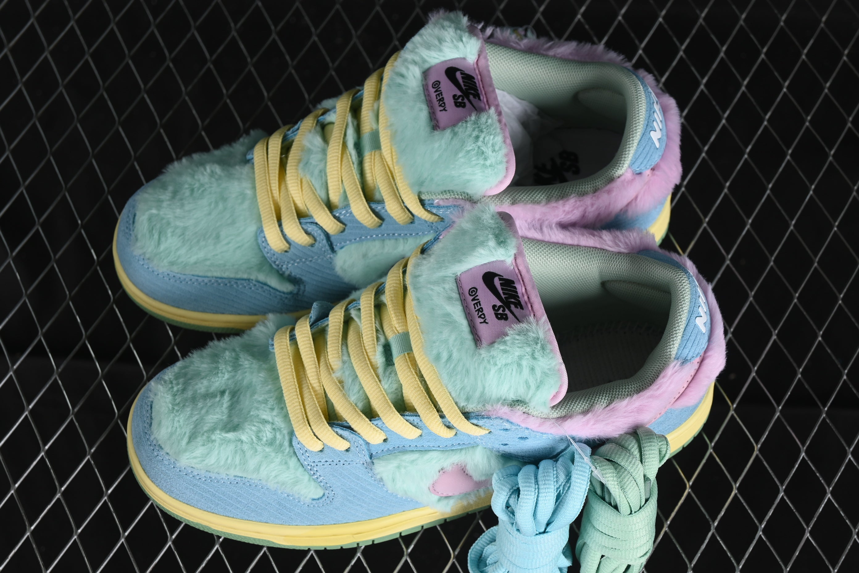 Nike SB Dunk Verdy Visty